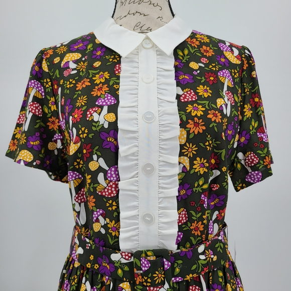 Modcloth Green Belted Dress with Floral and Mushroom Pattern - Picture 4 of 11